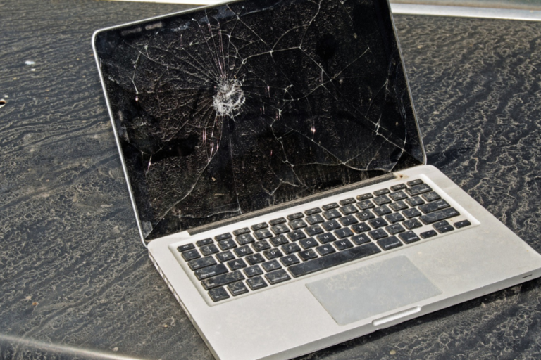 arreglar-pantalla-de-portátil