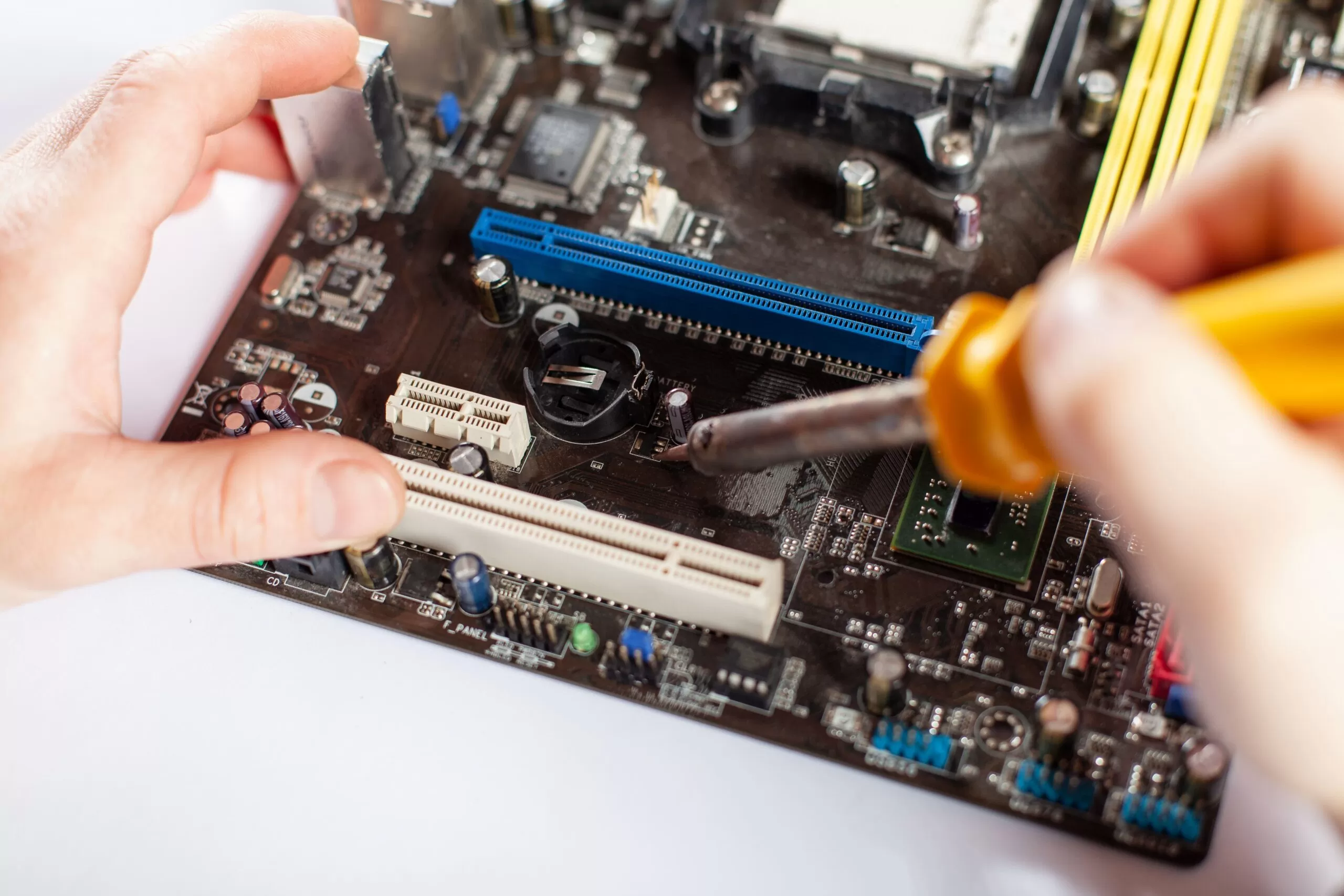 Reparar-placa-base-de-TV-Samsung